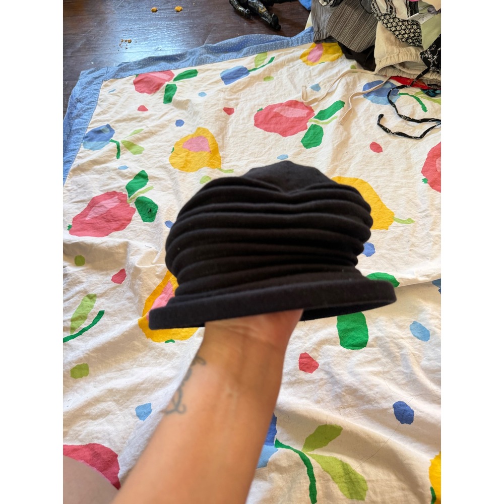 Parkhurst SunGuard Black Cotton Knit Tiered Cloche Hat Made in Canada vintage
